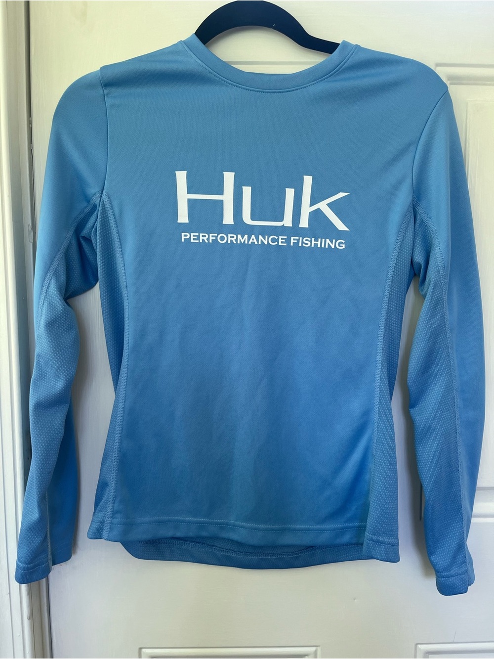 Huk Small Women's Long Sleeve‎ Performance Top - Light Blue Fishing Sportswear